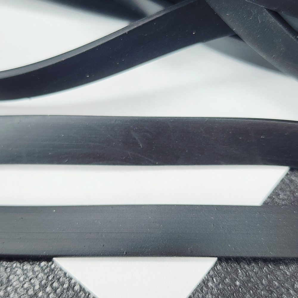 Шнур плоский, каучук черный, 10×2мм, цена за отрезок 50см