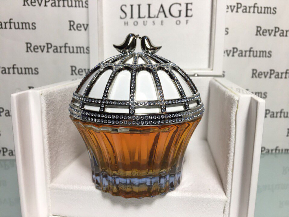 House Of Sillage Love is in the Air