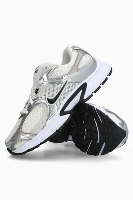 Кроссовки Nike V5 RNR - серебряный