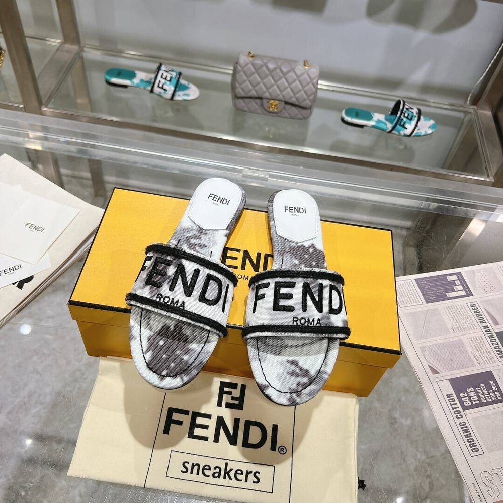 Fendi Signature Slides