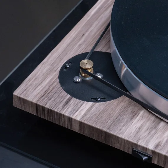 Auris Funky Rustic Walnut