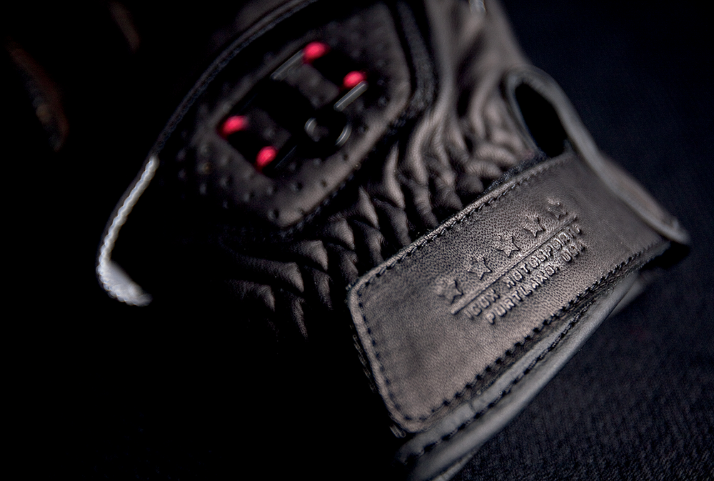 Мотоперчатки - ICON 1000 RIMFIRE (черные)