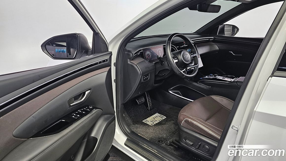 Hyundai Tucson (NX4) Бензин 1.6 Turbo 4WD (04.2023)