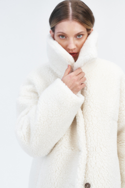 Шубка из овечьей шерсти