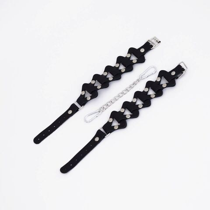 Черные кожаные наручники из звеньев