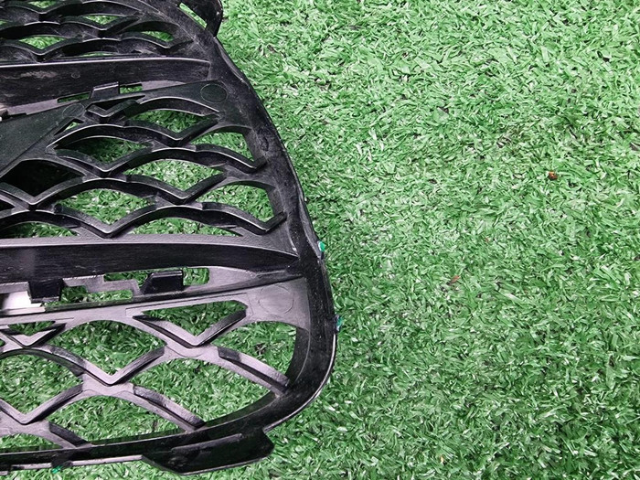 Решетка перед. бампера Mercedes S W222 (17-20) AMG