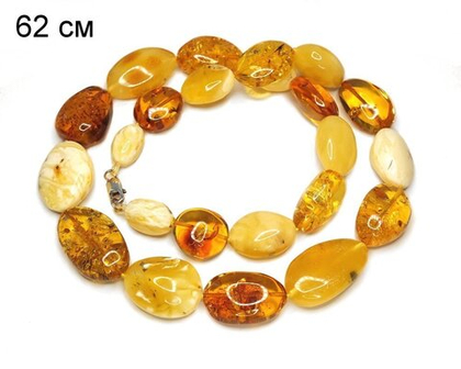 Крупные бусы из природного янтаря разных цветов (7213)
