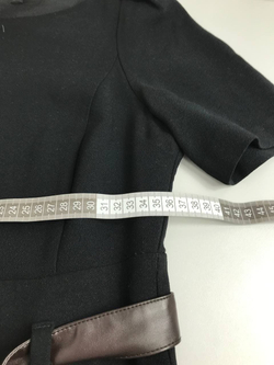 Платье с поясом 42 размер