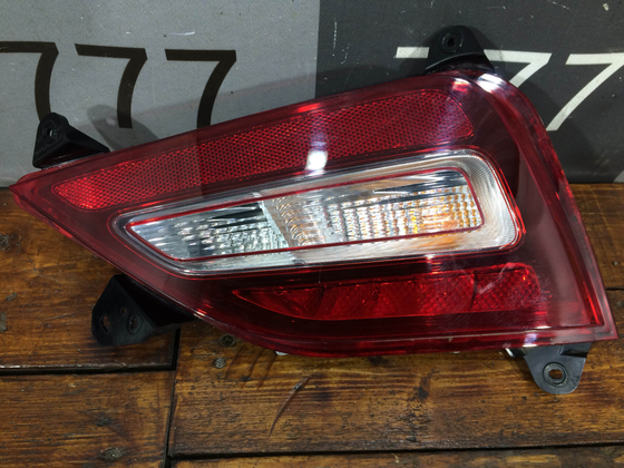 ПТФ задний правый Hyundai Santa Fe 4 (TM) 18-21 Б/У Оригинал 92406S1000