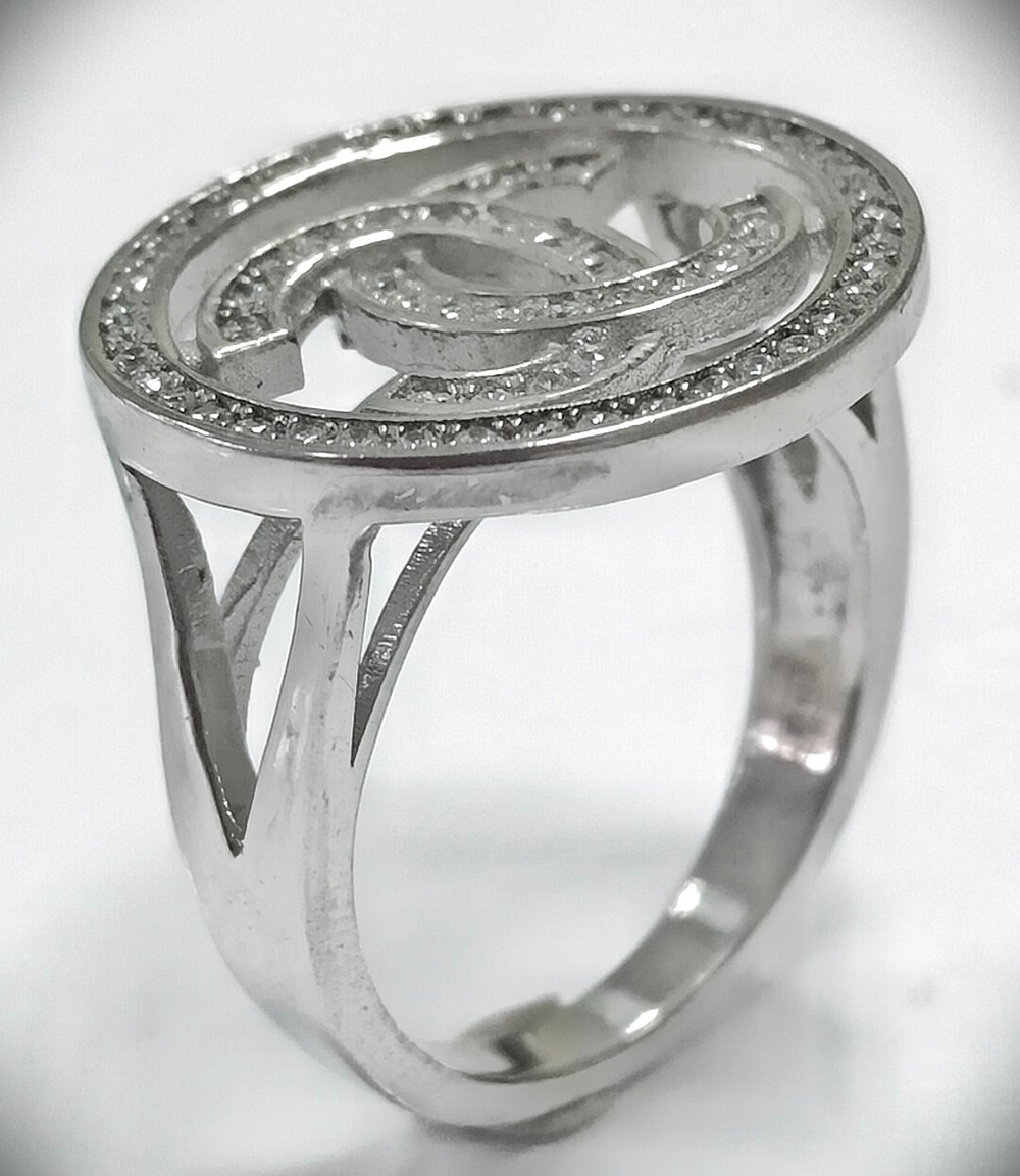 Ювелирное кольцо Эстерелла