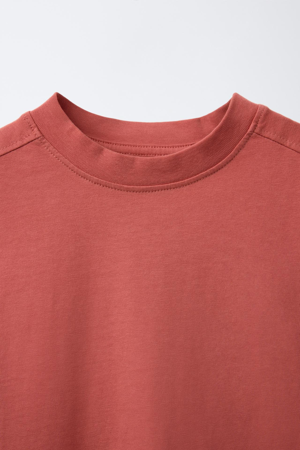 ZARA ОДНОТОННАЯ ФУТБОЛКА БЕЗ РУКАВОВ С НАШИВКОЙ, ЧЕРЕПИЧНЫЙ