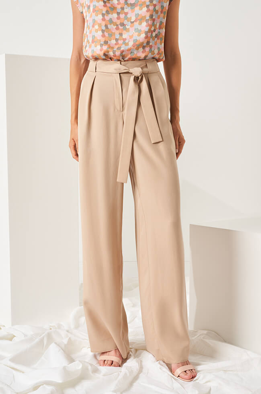 3967 Брюки женские (бежевый)