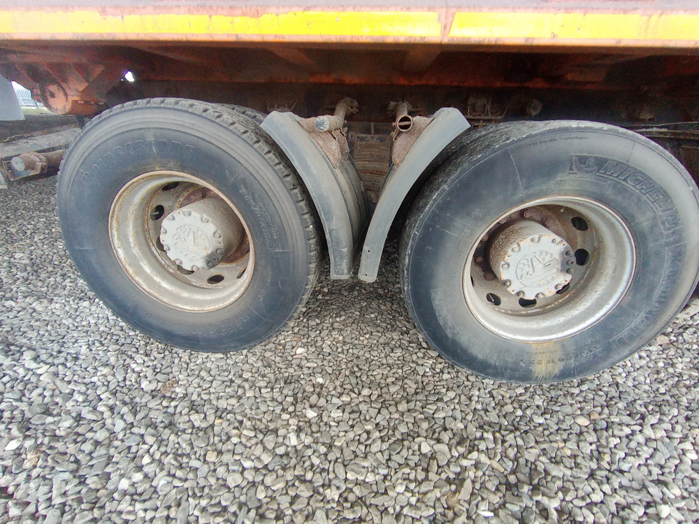 МАЗ 6501* 6x4 Самосвал 650128-8520-000 (Дизельный, 11,6 л, 423 л.с., МТ)