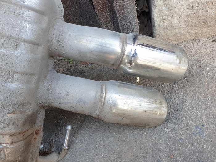 Глушитель Jaguar F-PACE (2016-н.в.)