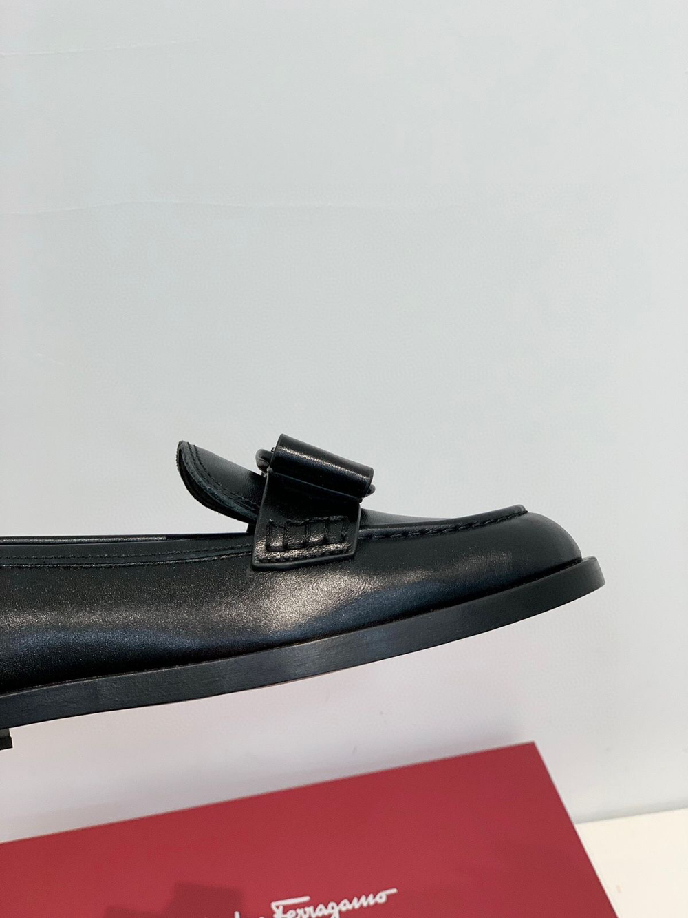 Лоферы Salvatore Ferragamo