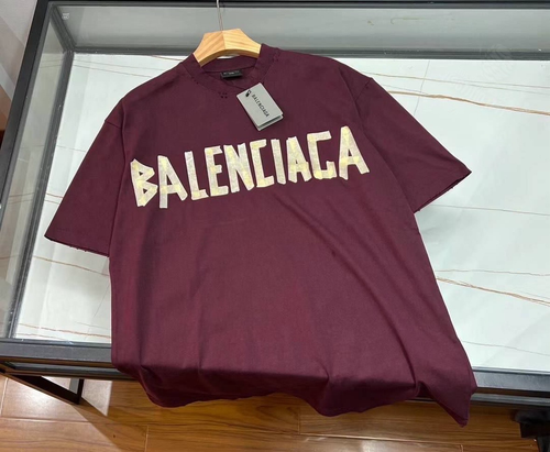 Футболка Balenciaga