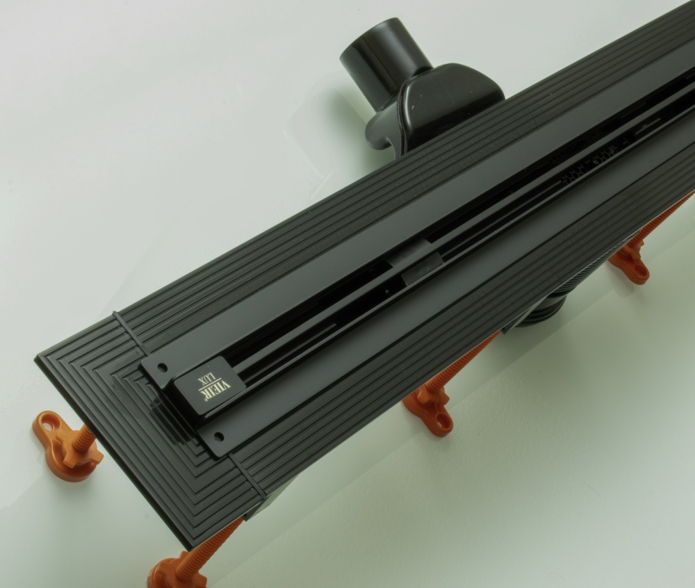 Трап душевой с гидрозатвором (РЕГУЛИРУЕМАЯ  ДЛИНА, ЧЕРНЫЙ) 120см ViEiR  (4/1шт)