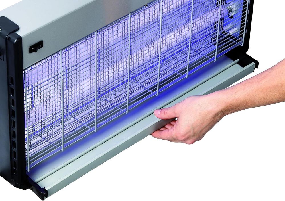 Уничтожитель летающих насекомых ЭкоСнайпер GC1-40