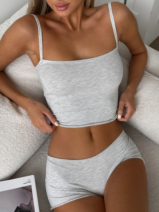 Комплект топ и шорты