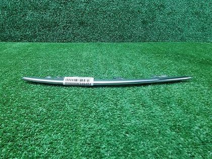 Молдинг переднего бампера Mercedes S W222 (17-20)