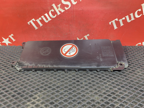 Крышка блока предохранителей 2019г