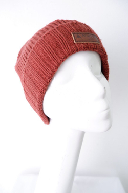 Шапка модная