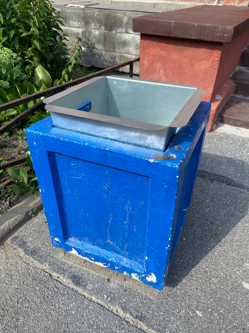 Вкладыш для урны конус прямой 310*245 L 400 мм, ручки вырезы, отбортовка 30мм, оцинкованная сталь 0,5 мм