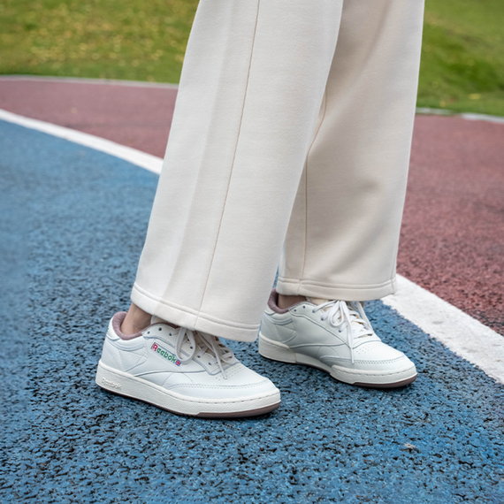 reebok CLUB C 85 VINTAGE Кроссовки для скейтбординга Низкие Топ Экрю Унисекс