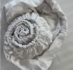 Простыня на резинке 200*160*25 WHITE LINE, сатин