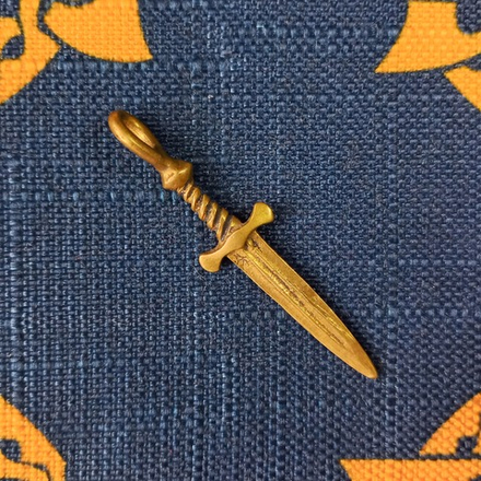 Подвеска. Меч Героя