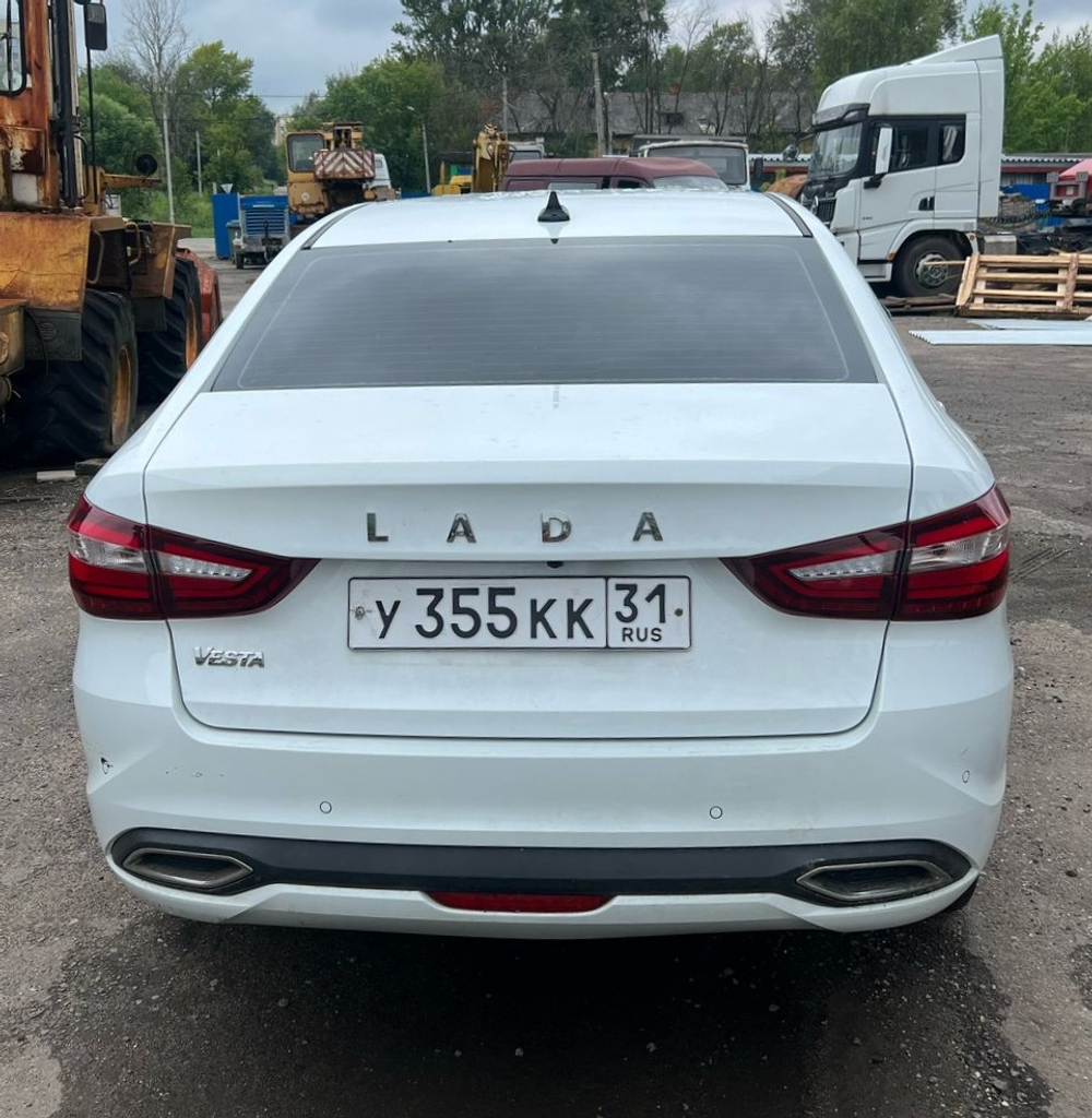LADA VESTA Седан Enjoy 24 1.6 106hp 5MT