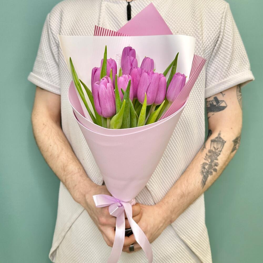 Букет из лиловых тюльпанов💐