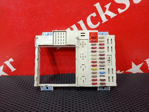 Блок предохранителей