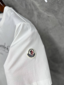 Футболка Moncler