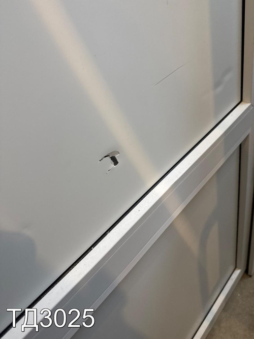 Дверь пластиковая входная Б/У 2030(в) x 900(ш)