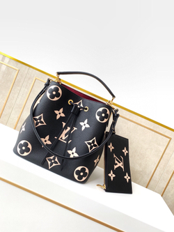 Louis Vuitton NeoNoe MM