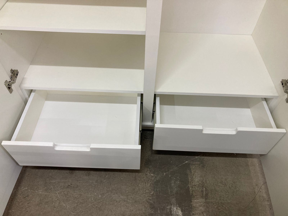 Шкаф 2-х дверный 1200 МДФ белый/белый