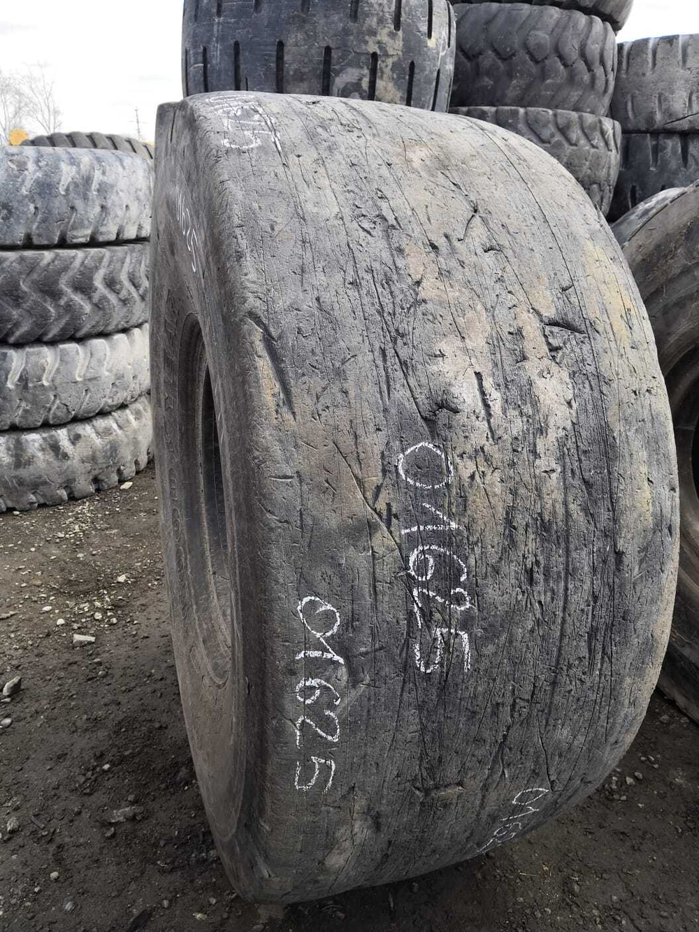 26.5R25 Goodyear SM-5A шина б/у