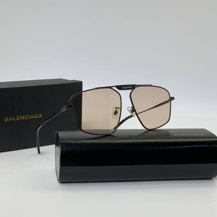 Солнцезащитные очки Balenciaga