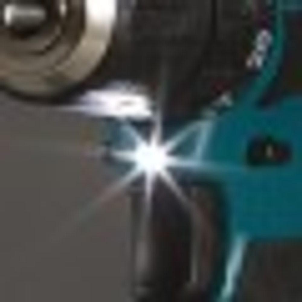 Аккумуляторный шуруповерт MAKITA HP 333 DWAE ударная HP333DWAE