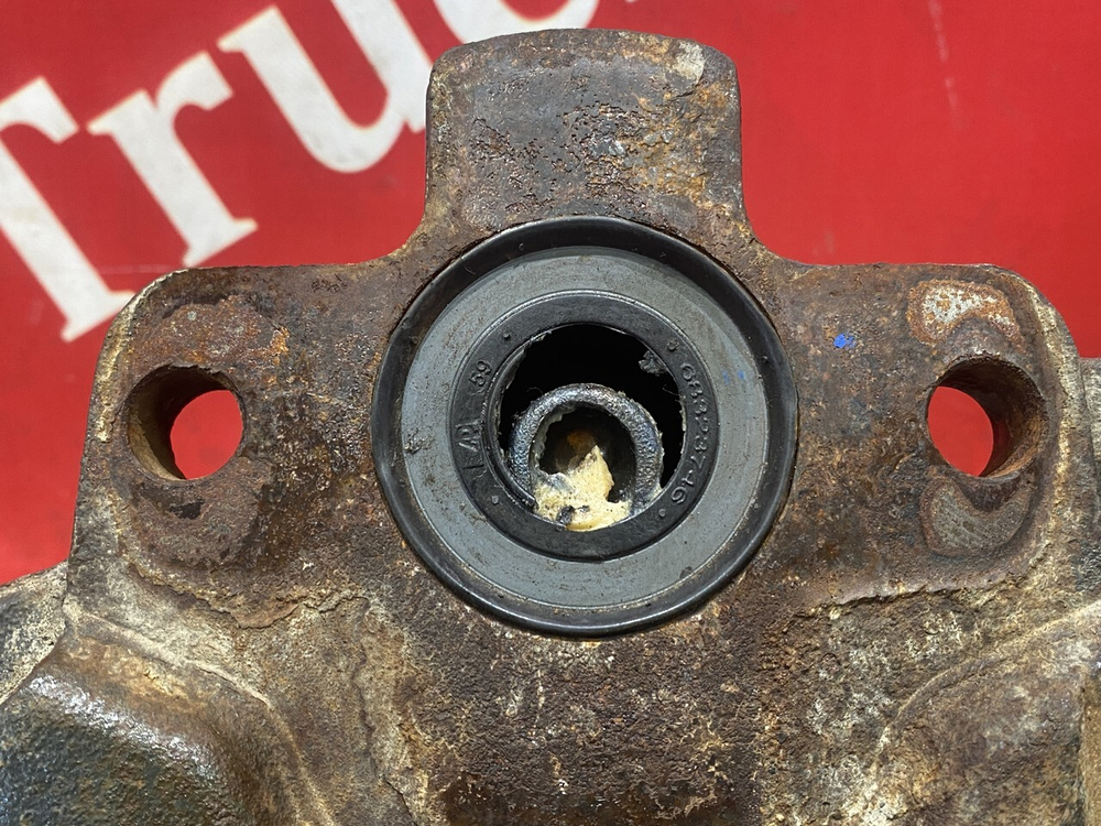 Суппорт тормозной правый 2020г