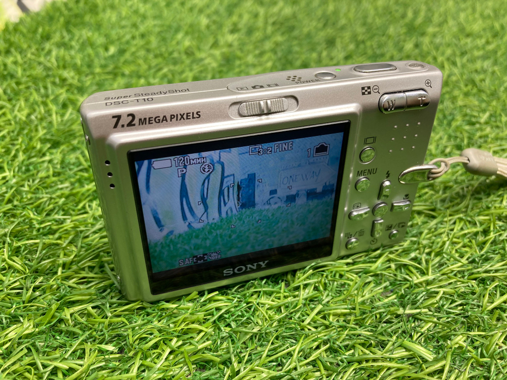 Sony DSC-T10
