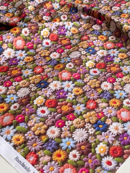 ИМИТАЦИЯ ЦВЕТОЧНОЙ ВЫШИВКИ #8, отрез 50 см 100% хлопок Handmade Fabrics 2