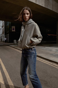 ZARA БОМБЕР ИЗ МЯГКОЙ ТКАНИ, СЕРЫЙ