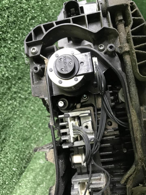 Битая Фара левая VW Passat B8 (2014-2020) LED