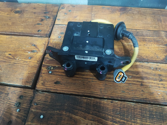 Привод аварийного открывания капота (не рабочий) Kia Sorento 2 (XM) 09-21 Б/У Оригинал 791502P000