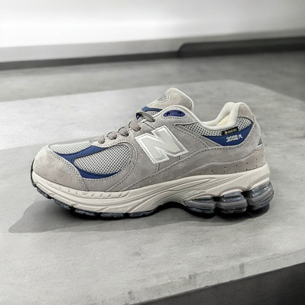 New Balance 2002R Winter • Gray Blue Line