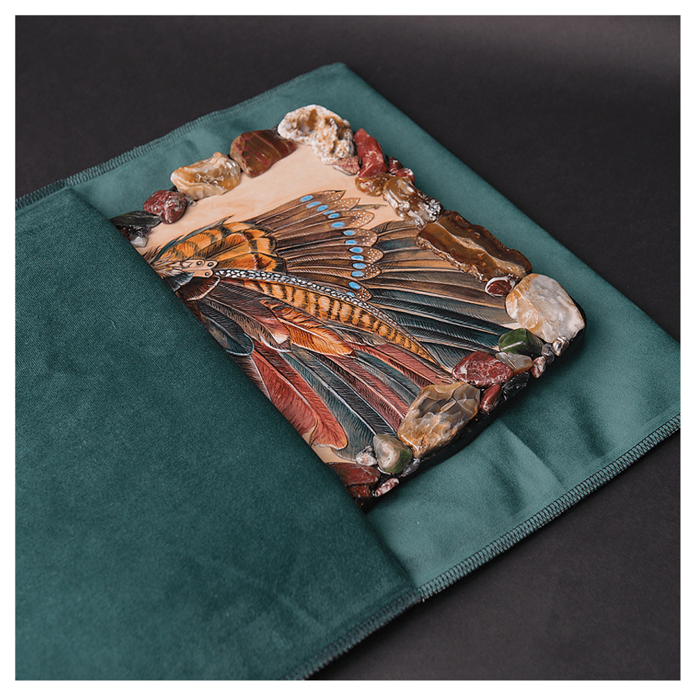 Картина из кожи «Шаманка»