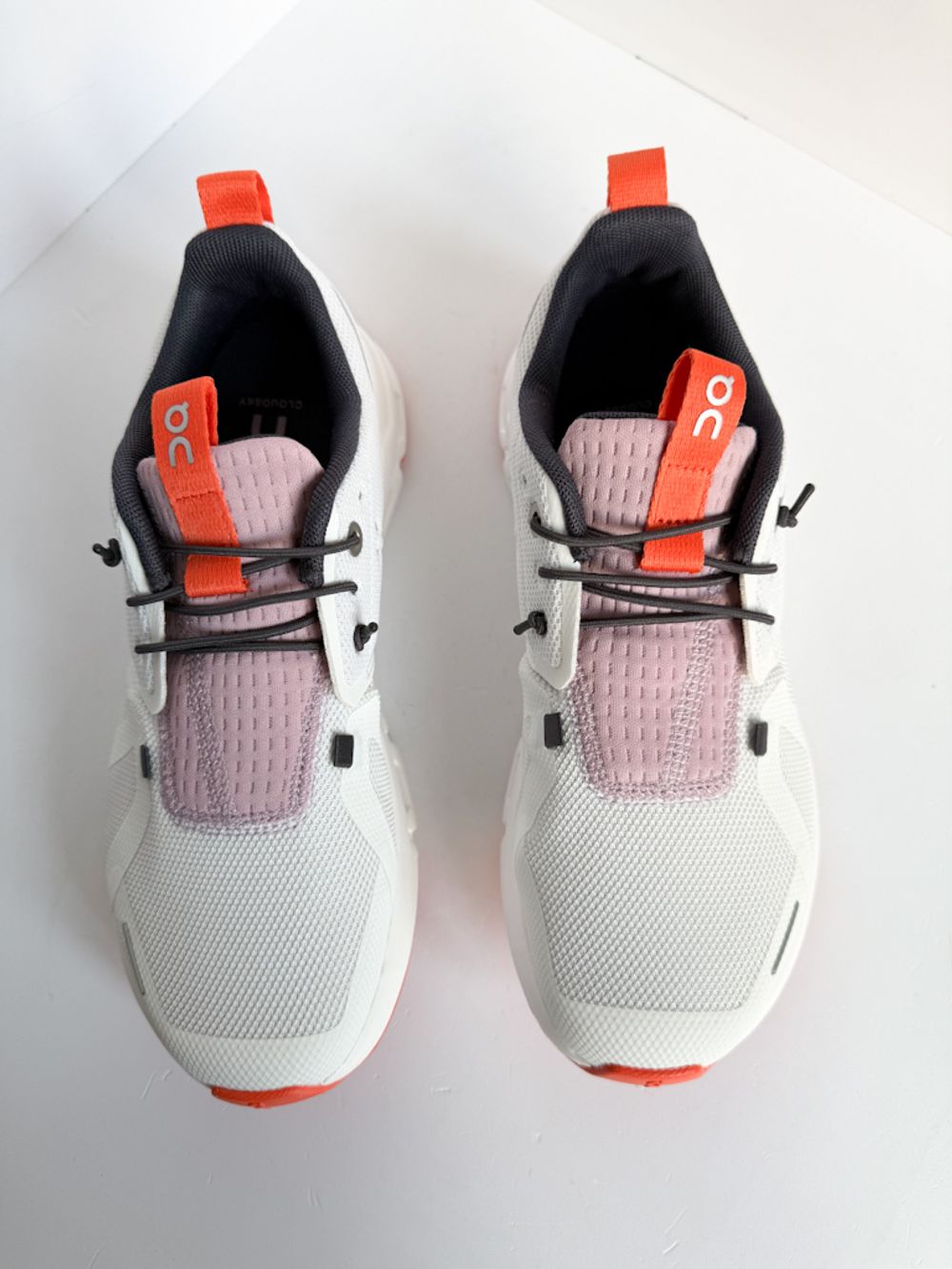 Новые кроссовки On Cloud Sky, 34,5