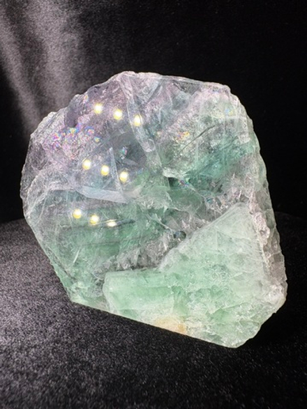 Флюорит (спил с радужками)